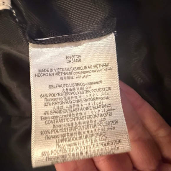 BCBG Max Azria Black One Button Blazer with Satin Lapel Size Large MSRP $278 - Picture 8 of 8